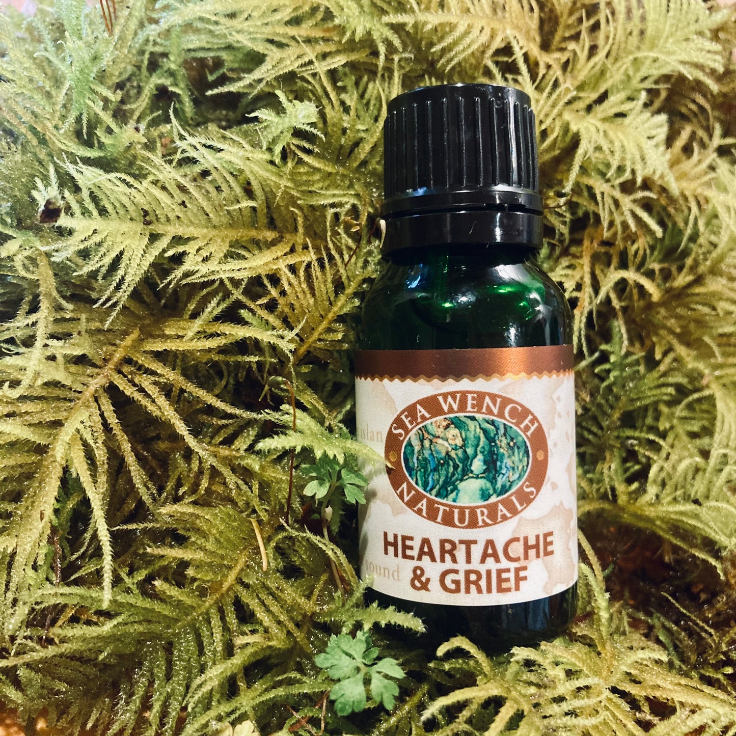 Heartache & Grief essential oil blend by Sea Wench Naturals – plant-based botanical blend (lavender, petitgrain, rose, geranium, palmarosa, frankincense, chamomile), Canada
