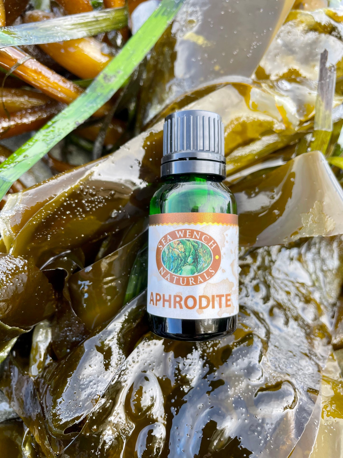 Sea Wench Naturals Aphrodite aromatic oil rose ylang ylang